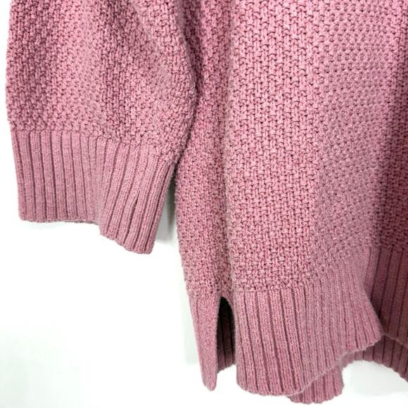 Old Navy Loose Textured Tunic Sweater - Picture 4 of 7